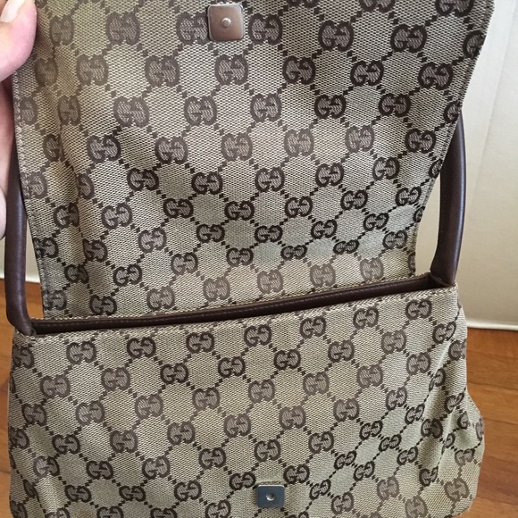 GUCCI vintage bag-authentic-price is firm - Picture 2 of 9